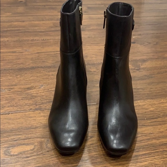 Bandolino dark brown leather ankle boots - Picture 2 of 8